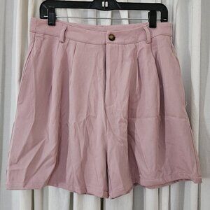 NWT - Cider Lightweight High Waisted Shorts - Size L